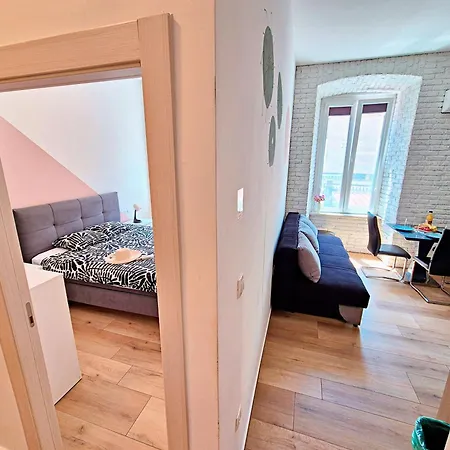 Lola's Place * Rijeka