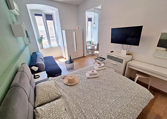 Lola's Place Lejlighed