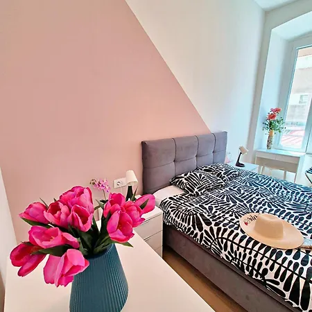 Lola's Place Rijeka